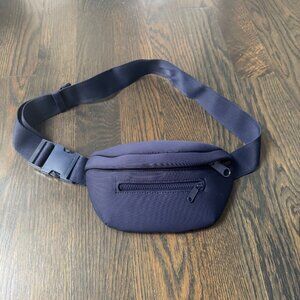 Dagne Dover Ace neoprene Fanny Pack - Storm (Navy Blue)